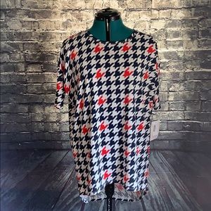 Lularoe houndstooth Irma